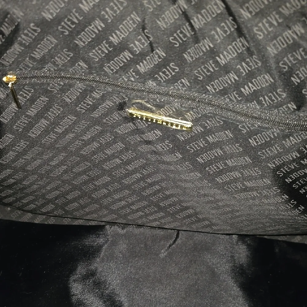 Large Steve Madden Brown and Black Logo Duffel Bag